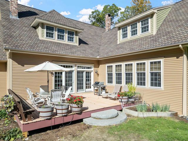 66 Hayes Lane, Moultonborough, NH 03254