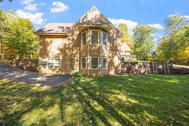 66 Hayes Lane, Moultonborough, NH 03254