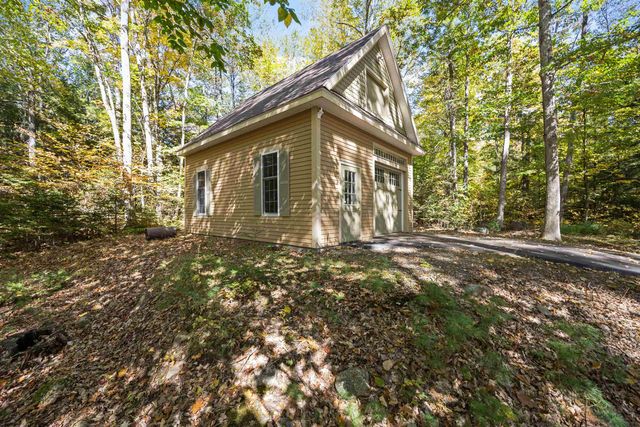 66 Hayes Lane, Moultonborough, NH 03254