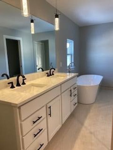 301 White Owl Lane 236, Dundee, MI 48131