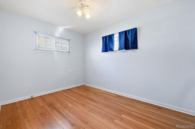 1581 Cheltenham Road, Birmingham, MI 48009