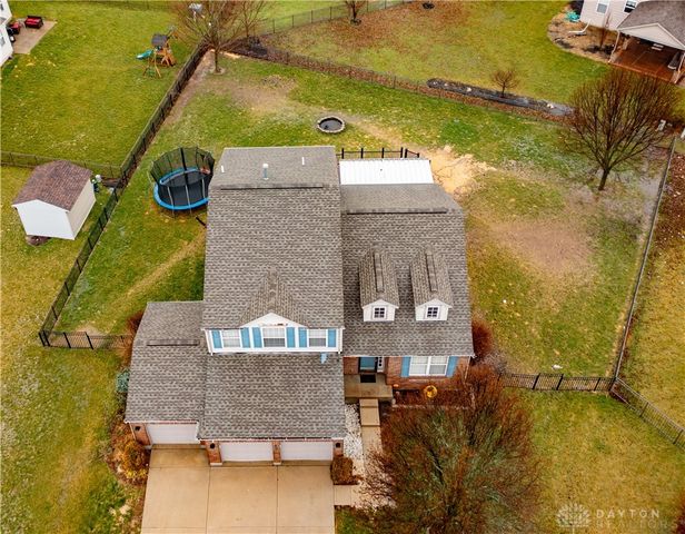 6907 Pegram Way, Huber Heights, OH 45424