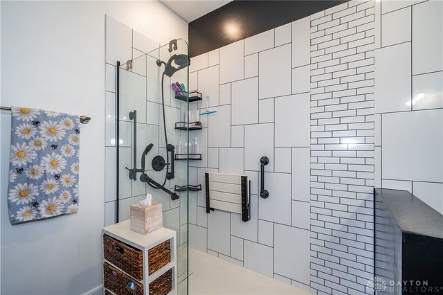 6907 Pegram Way, Huber Heights, OH 45424