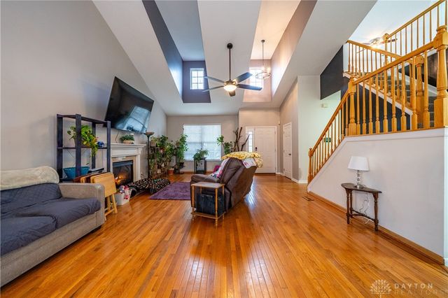 6907 Pegram Way, Huber Heights, OH 45424