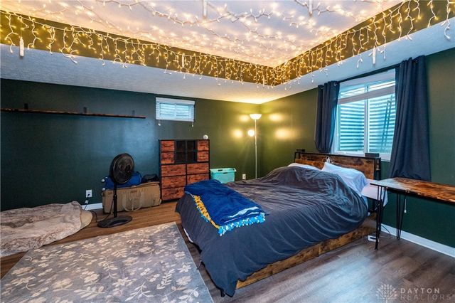 6907 Pegram Way, Huber Heights, OH 45424