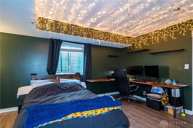 6907 Pegram Way, Huber Heights, OH 45424