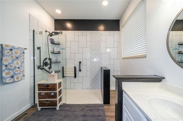 6907 Pegram Way, Huber Heights, OH 45424