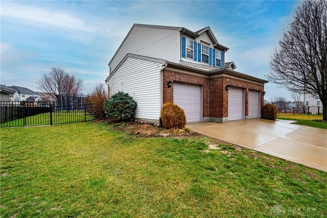 6907 Pegram Way, Huber Heights, OH 45424