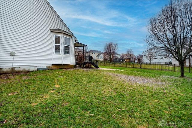 6907 Pegram Way, Huber Heights, OH 45424