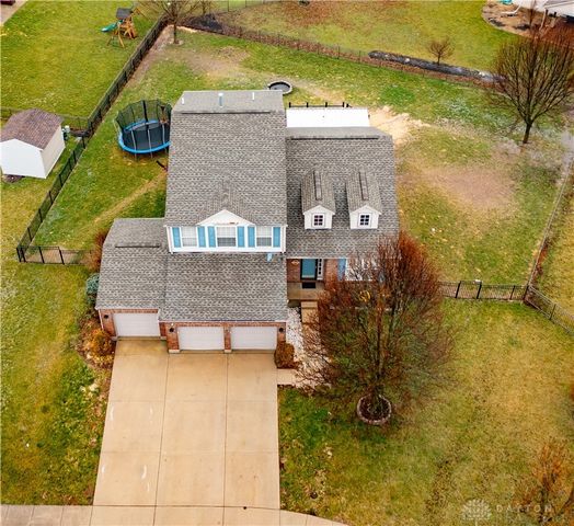 6907 Pegram Way, Huber Heights, OH 45424