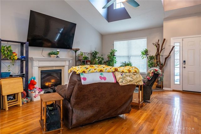 6907 Pegram Way, Huber Heights, OH 45424