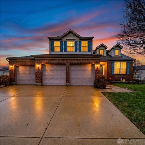 6907 Pegram Way, Huber Heights, OH 45424