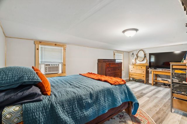 638 John Stark Highway, Newport, NH 03773