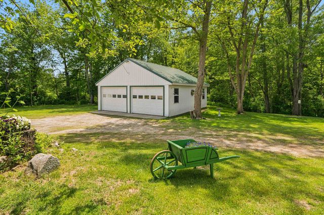 638 John Stark Highway, Newport, NH 03773