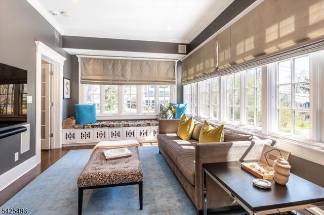 108 Durand Rd, Maplewood Twp., NJ 07040