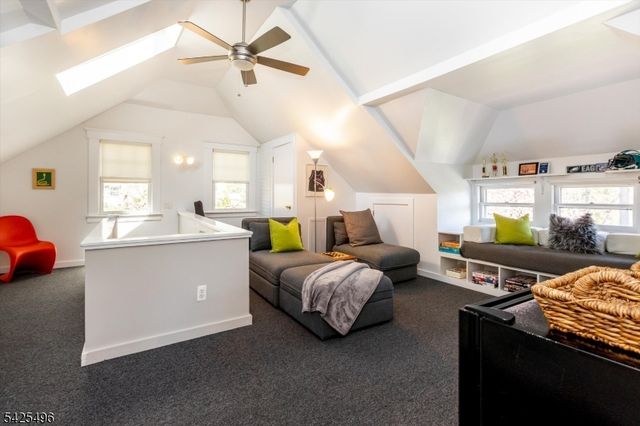 108 Durand Rd, Maplewood Twp., NJ 07040