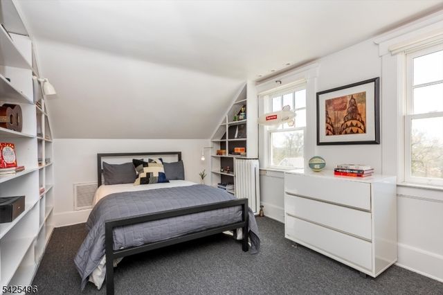 108 Durand Rd, Maplewood Twp., NJ 07040