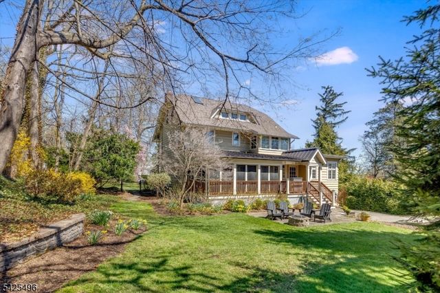 108 Durand Rd, Maplewood Twp., NJ 07040