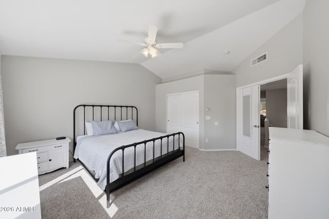 2221 E MENADOTA Drive, Phoenix, AZ 85024