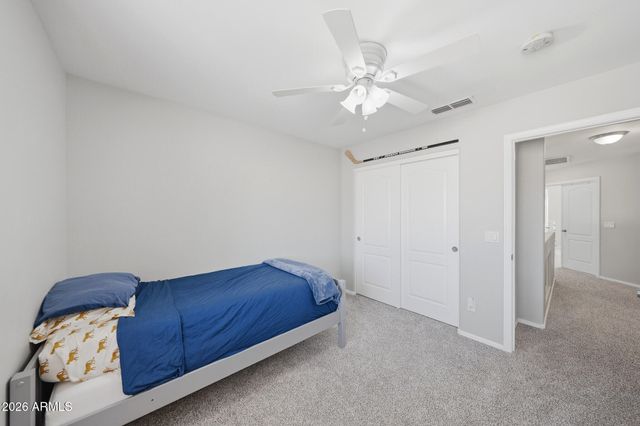 2221 E MENADOTA Drive, Phoenix, AZ 85024