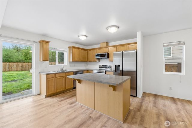 3650 Tribute Avenue E, Fife, WA 98424