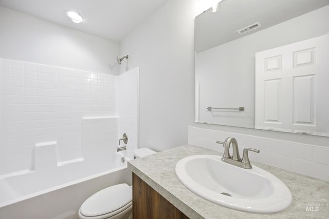 1391 Sunday River St, Middleton, ID 83644