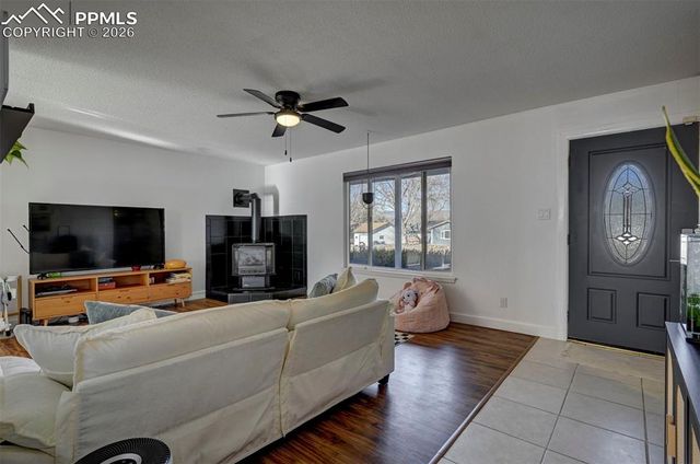 2827 Gomer Avenue, Colorado Springs, CO 80910