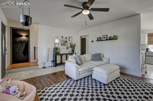 2827 Gomer Avenue, Colorado Springs, CO 80910