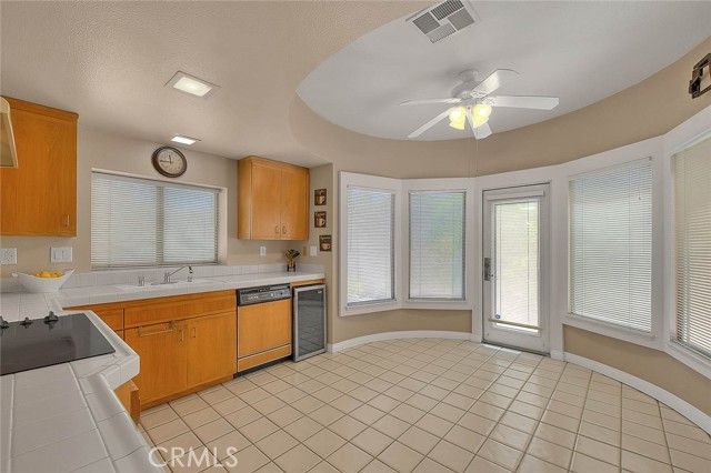 48121 Calle Seranas, La Quinta, CA 92253