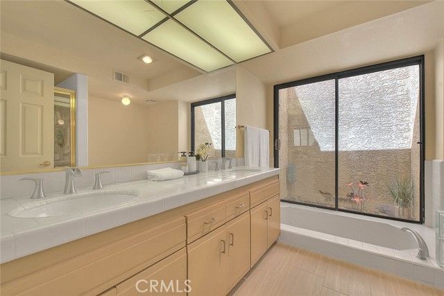 48121 Calle Seranas, La Quinta, CA 92253