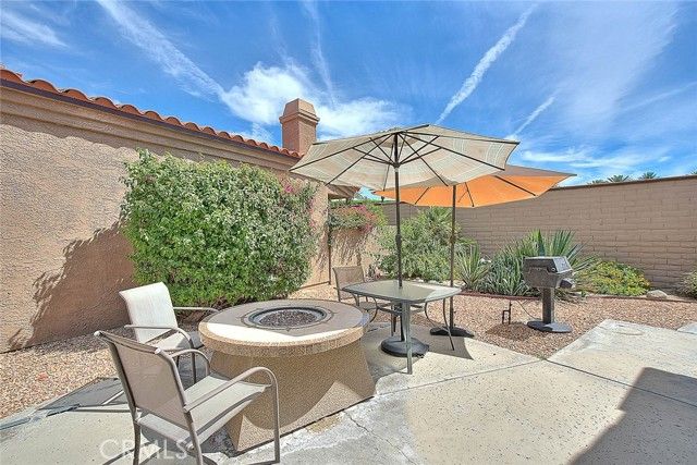 48121 Calle Seranas, La Quinta, CA 92253