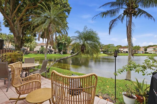 10690 NW 12th Drive, Plantation, FL 33322