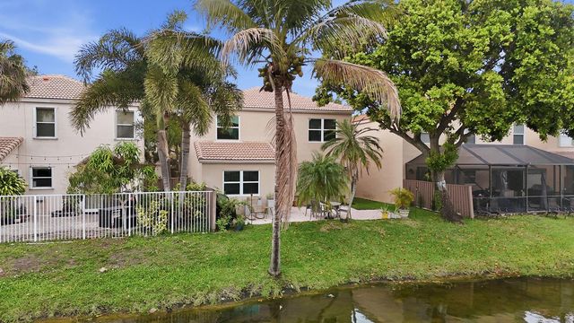 10690 NW 12th Drive, Plantation, FL 33322