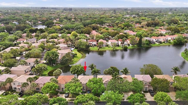 10690 NW 12th Drive, Plantation, FL 33322