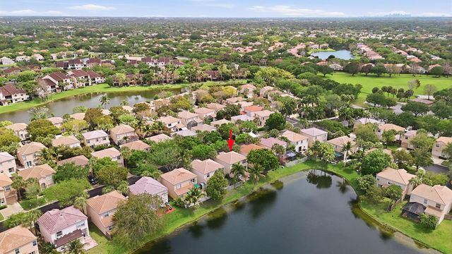 10690 NW 12th Drive, Plantation, FL 33322