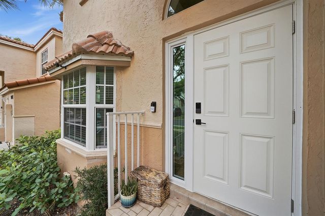 10690 NW 12th Drive, Plantation, FL 33322