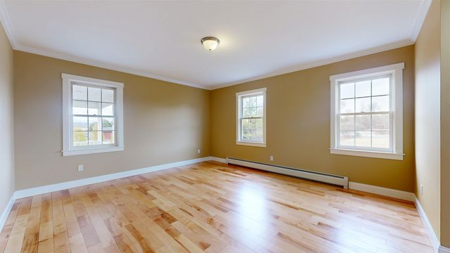 20 Robin Lane, Charlotte, VT 05445