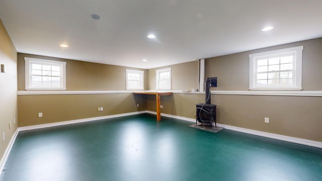 20 Robin Lane, Charlotte, VT 05445