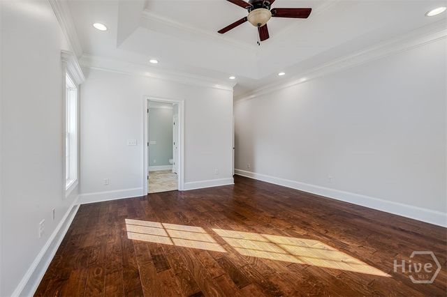 389 Chastain Cir, Richmond Hill, GA 31324