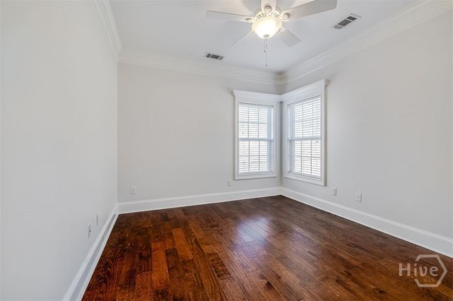 389 Chastain Cir, Richmond Hill, GA 31324