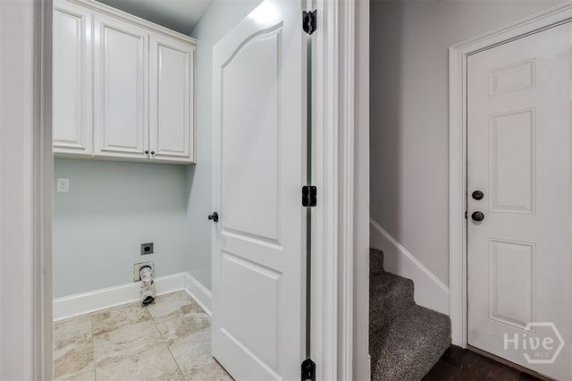 389 Chastain Cir, Richmond Hill, GA 31324