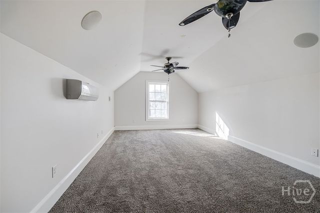 389 Chastain Cir, Richmond Hill, GA 31324