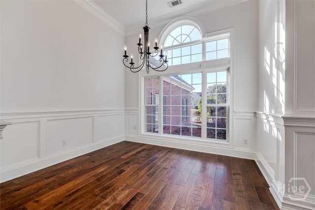 389 Chastain Cir, Richmond Hill, GA 31324