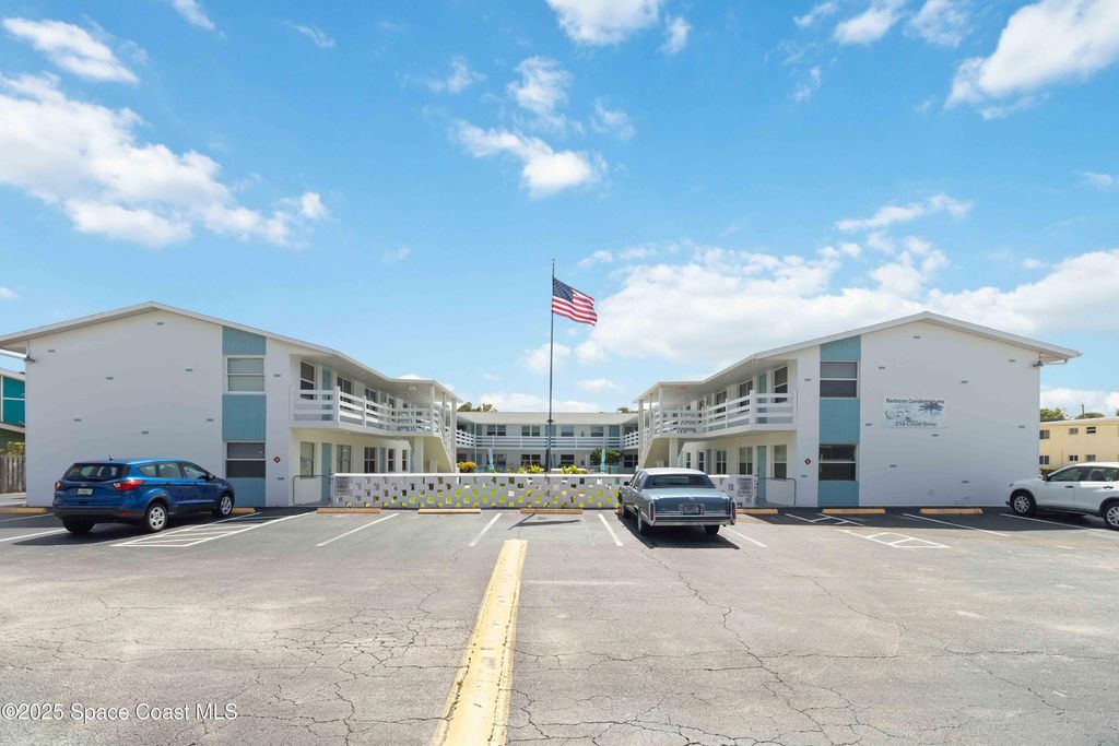 215 Circle Drive, 8, Cape Canaveral, FL 32920