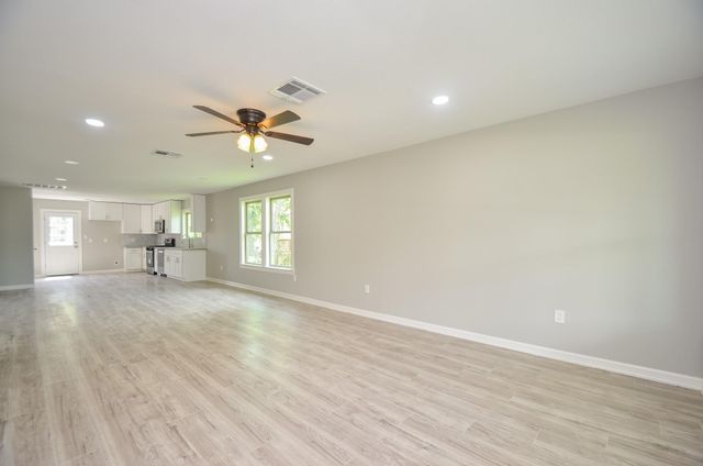 6114 Wedgefield Street, Houston, TX 77028