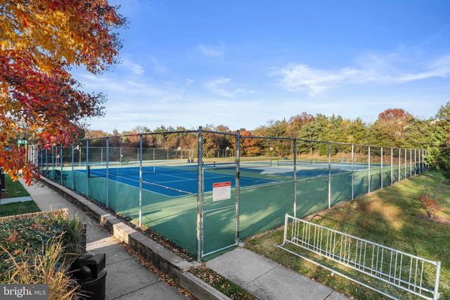 6017-B CURTIER DR #B, Alexandria, VA 22310