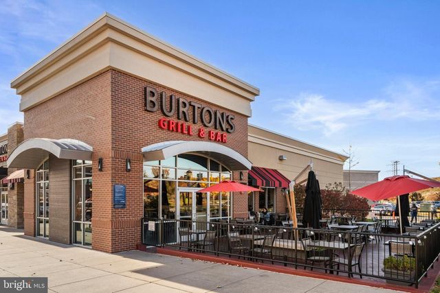 6017-B CURTIER DR #B, Alexandria, VA 22310