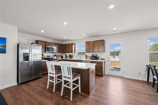 704 Peridot Way, Westminster, SC 29693