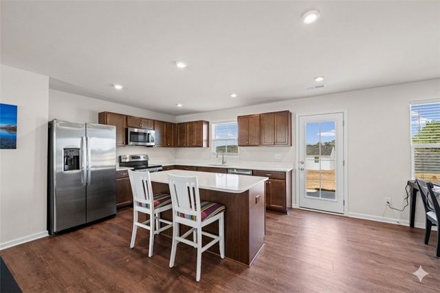 704 Peridot Way, Westminster, SC 29693