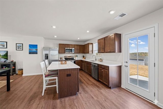 704 Peridot Way, Westminster, SC 29693